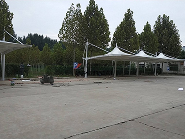 江西膜結(jié)構(gòu)充電站停車(chē)棚【廠(chǎng)家直銷(xiāo)】