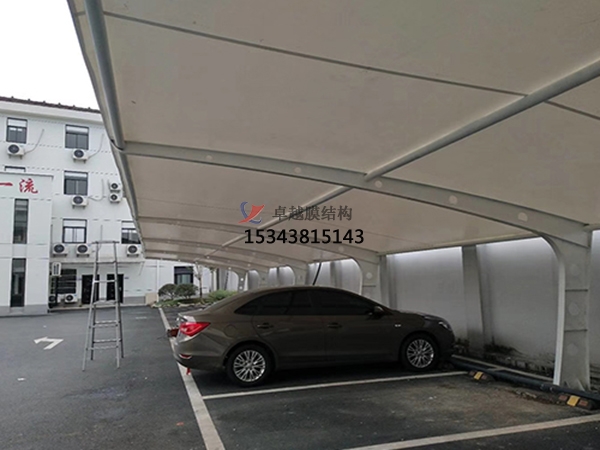  青海格爾木膜結(jié)構(gòu)充電站停車(chē)棚【廠家直銷(xiāo)】