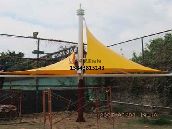 大慶市景觀<font color='red'>張拉膜結(jié)構(gòu)</font>遮陽棚【生產(chǎn)廠家】