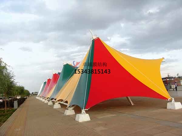 張拉膜建筑使用中如何維護？