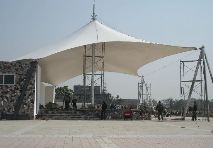 不看不知道，膜結(jié)構(gòu)車棚的好處這么多