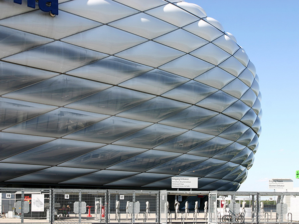 ETFE膜結(jié)構(gòu)出現(xiàn)撕裂怎么辦？