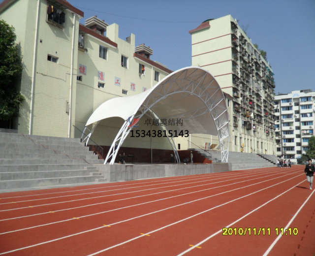  膜結(jié)構(gòu)看臺都是什么材質(zhì)的？