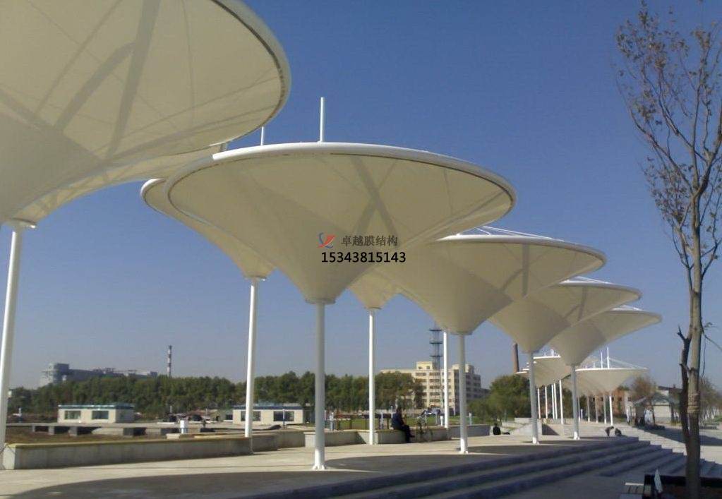 景觀膜結(jié)構(gòu)出現(xiàn)以下問題，這正常么？