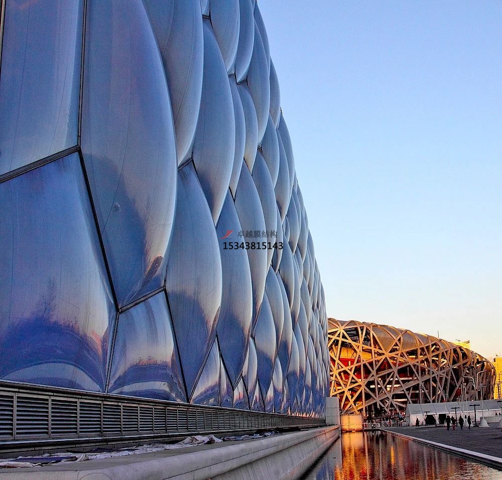 膜結(jié)構(gòu)立面，讓建筑更柔軟！