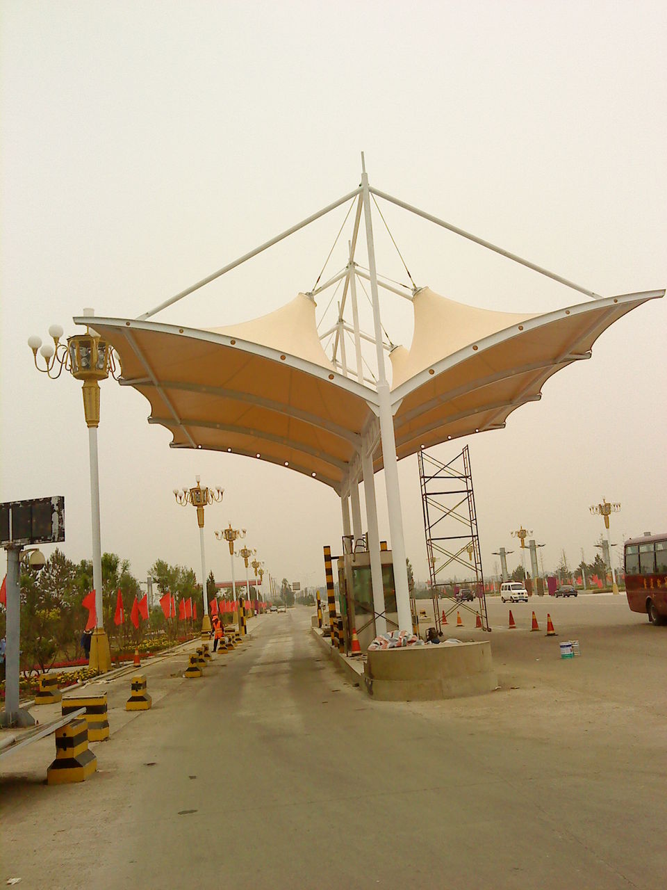 收費(fèi)站膜結(jié)構(gòu)是什么？收費(fèi)站膜結(jié)構(gòu)有哪些優(yōu)勢(shì)？