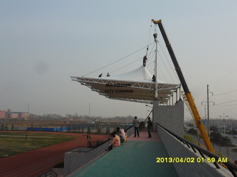 膜結(jié)構(gòu)出入口是如何安裝的？